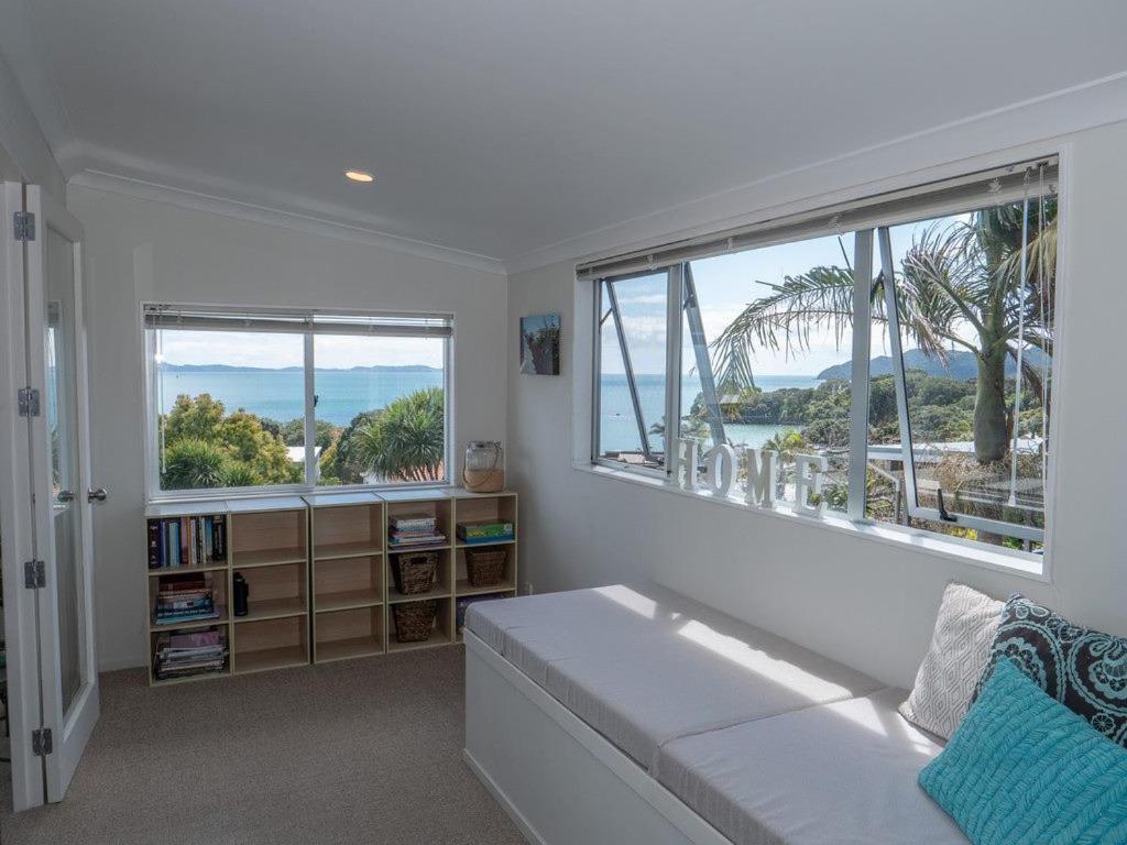 Doubtless Bay Retreat Apartment Coopers Beach Bagian luar foto