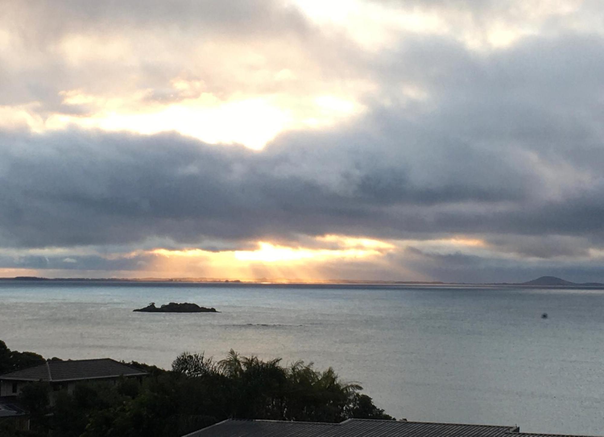 Doubtless Bay Retreat Apartment Coopers Beach Bagian luar foto